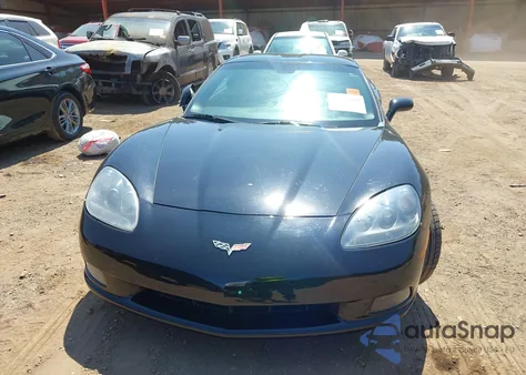 2008 Chevrolet Corvette z USA, uszkodzony, nr VIN 1G1YY26W685125868